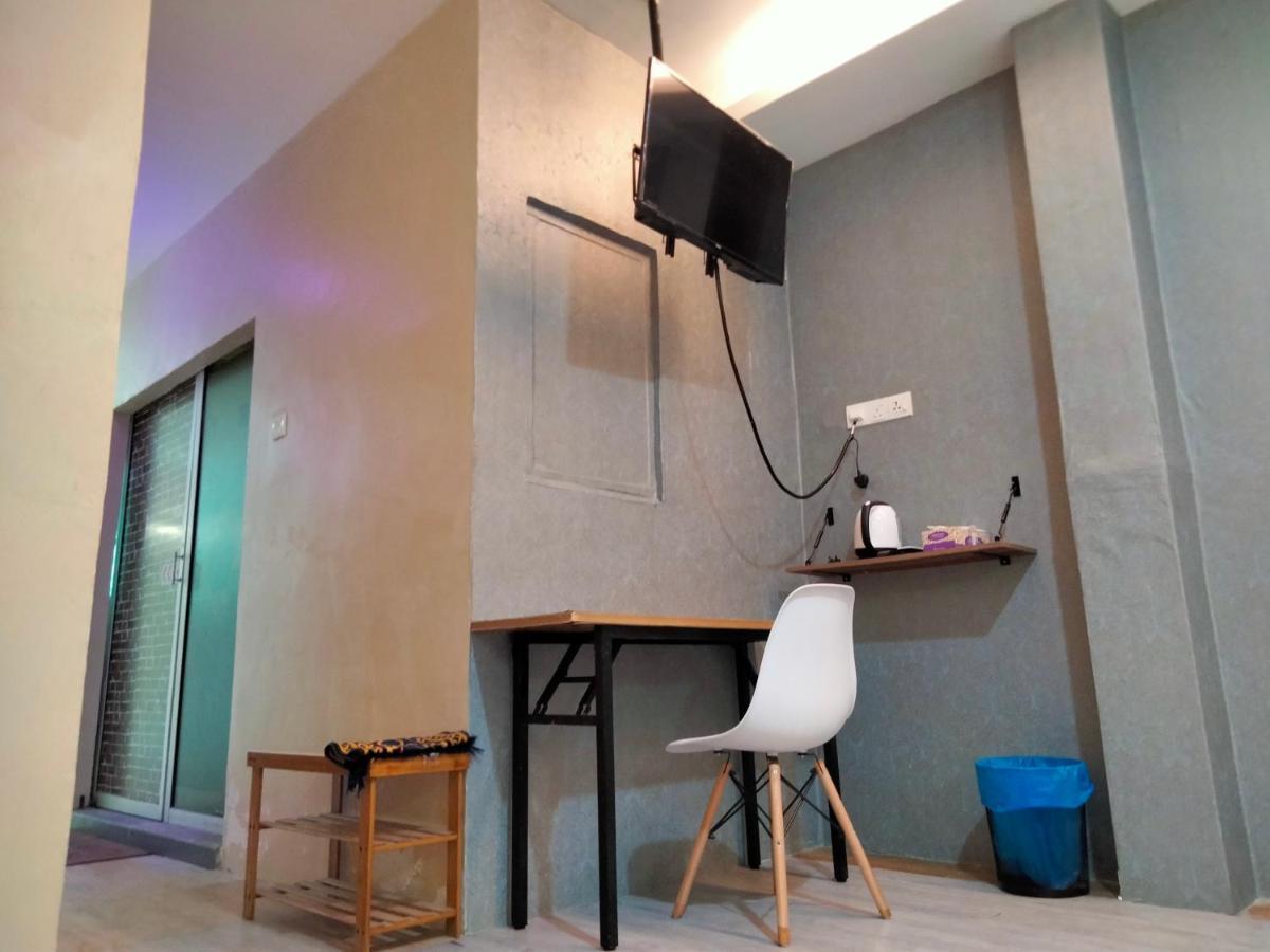 Pine Hotel Batu Gajah Eksteriør billede